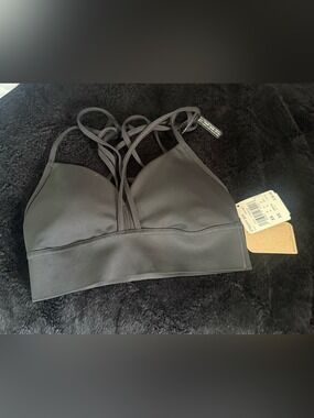NWT REEBOK Strappy Sports Bra Speedwick Technology Black XS $50 Active Sporty